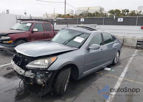 2016 Hyundai Equus Ultimate z USA, uszkodzony, nr VIN KMHGH4JH4GU102449